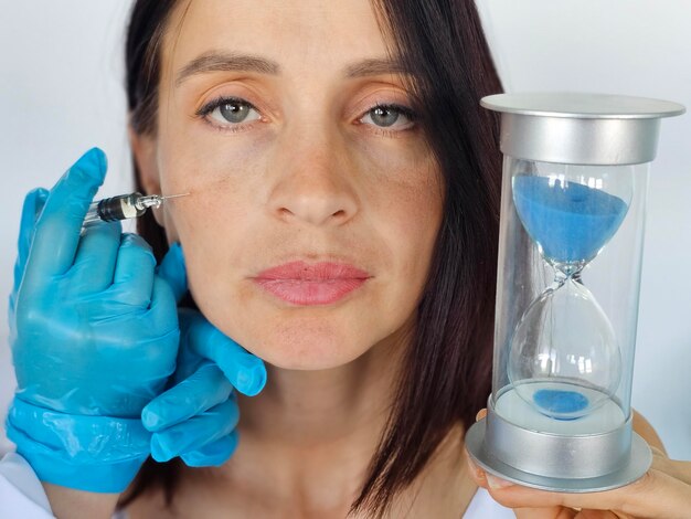 Kwas hialuronowy jaki procent wybrać do codziennej pielęgnacji?