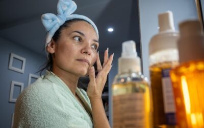 Jak zrobić domowe serum do twarzy bez trudno dostępnych składników?